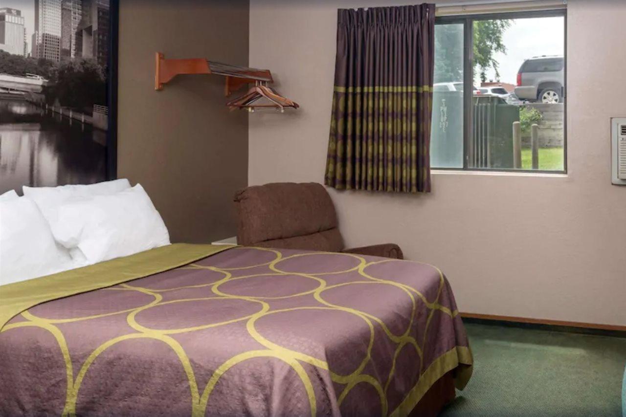 Super 8 By Wyndham Omaha Ne Hotell Eksteriør bilde