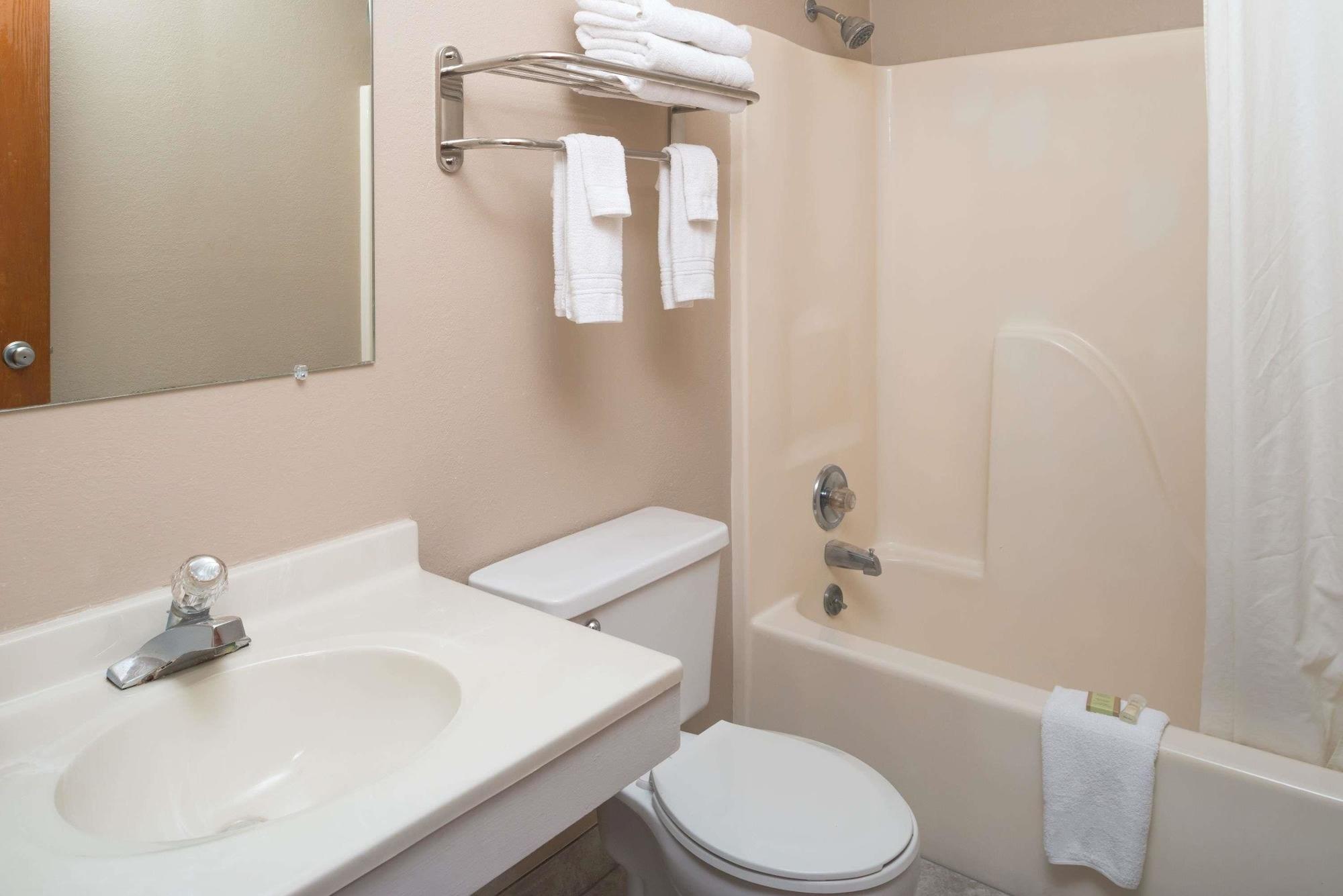 Super 8 By Wyndham Omaha Ne Hotell Eksteriør bilde